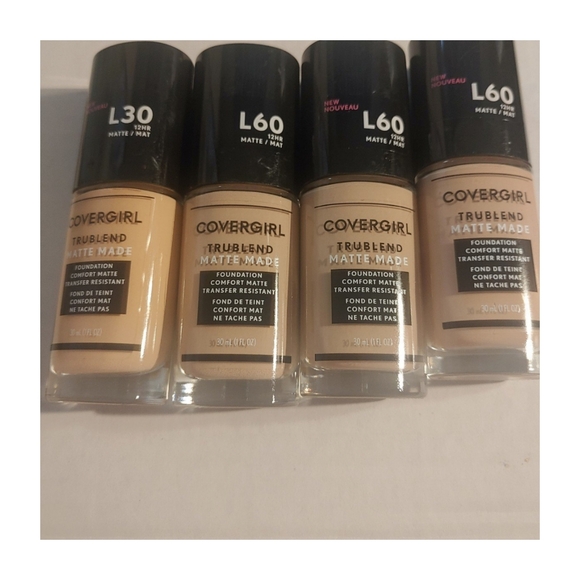 Makeup Bundle - Picture 5 of 7